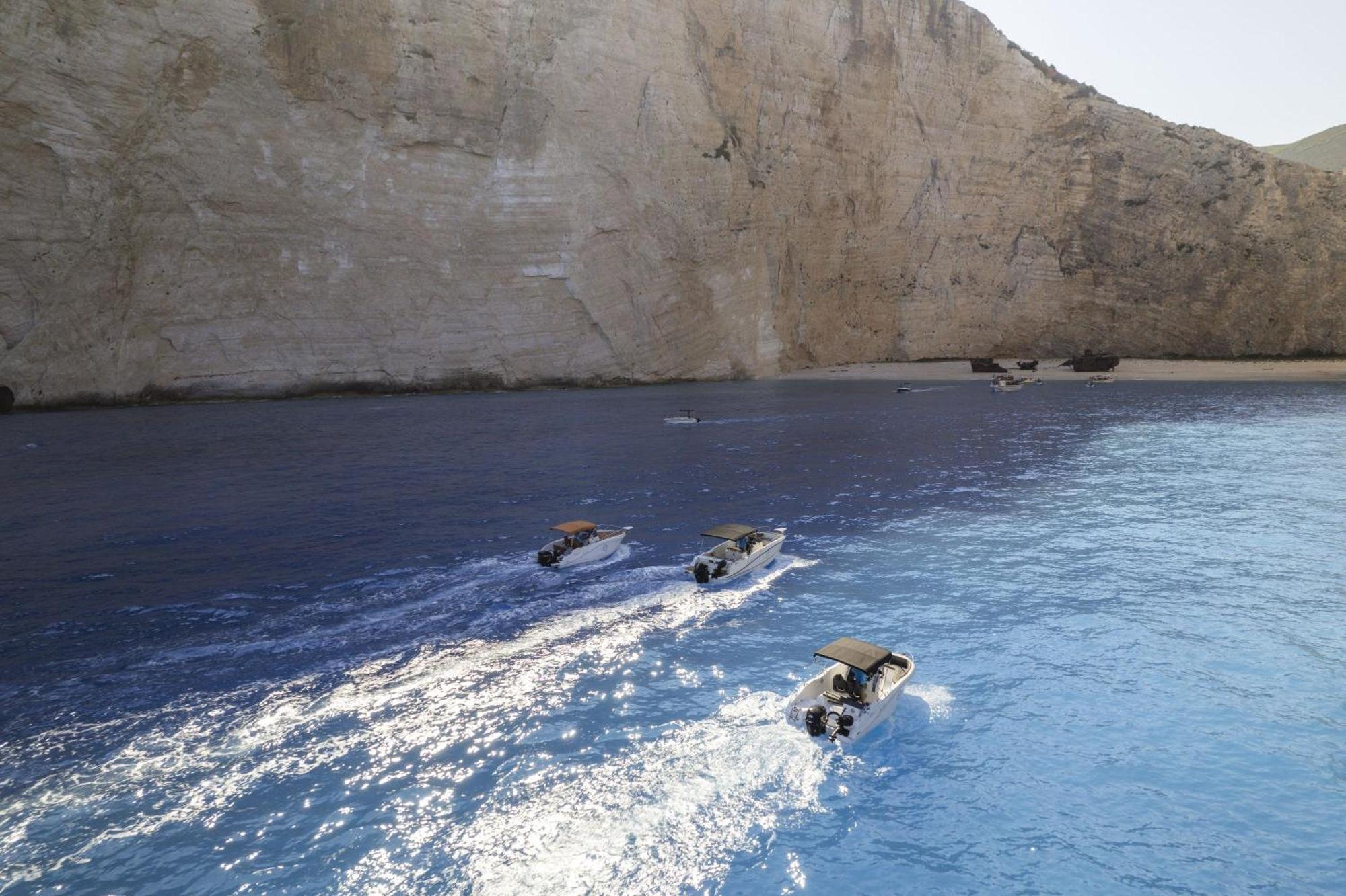 The Sall Suites Complex A - Iconic Sea Views, By Zantewize آغيوس نيكولاوس المظهر الخارجي الصورة